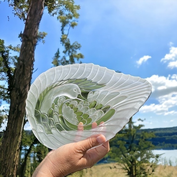 Beautiful vintage swan bowl, frosted and clear crystal, excellent condition - Picture 1 of 5